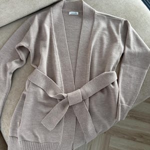 Merino Wool Belted Cardigan: Natural Knitted Sweater for Women